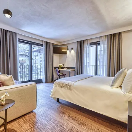 ホテル Sant'orso - Mountain &