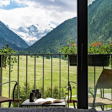 ホテル Sant'orso - Mountain & コー​​ニュ