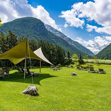호텔 Sant'orso - Mountain & 4*