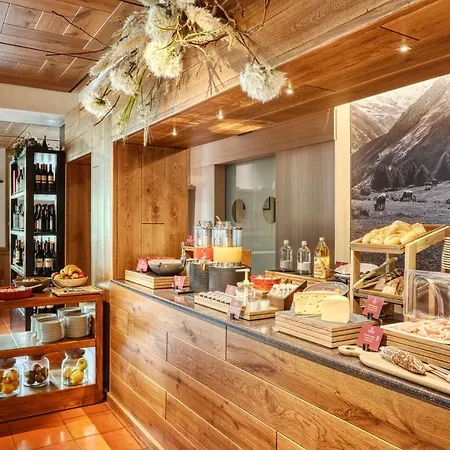 Отель Sant'orso - Mountain &