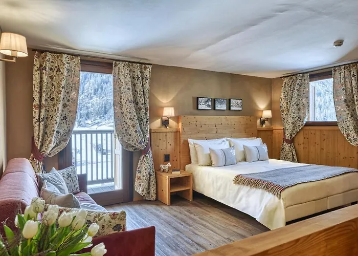 Sant'orso - Mountain & Hotel 4*