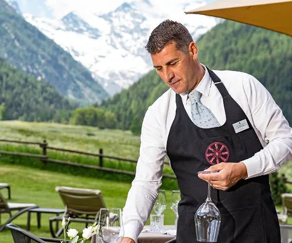 Hotel Sant'orso - Mountain & 4*