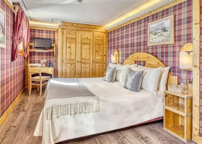 Hotel Sant'orso - Mountain & 4*